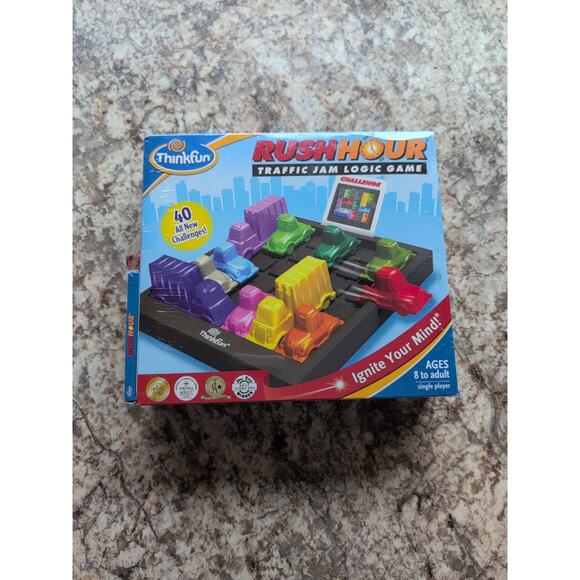 Rush Hour Traffic Jam Board Game Logic Puzzle Deluxe Edition Thinkfun NEW - Picture 1 of 4